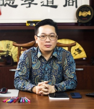 范源洺<i>/創始人、董事長</i>