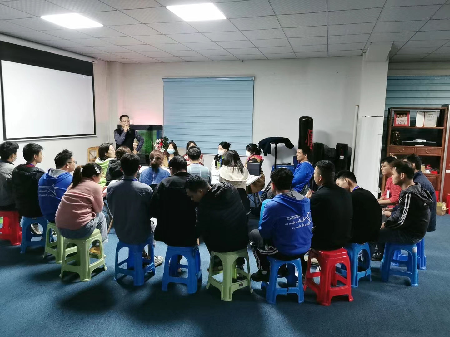 范仕達企業(yè)文化培訓會|成為全球多腔注塑模具領(lǐng)先品牌
